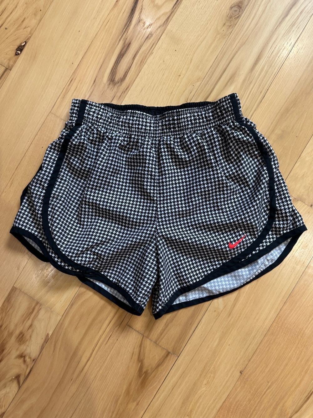 Nike Women's Black & White Houndstooth Athletic Shorts with red Swoosh xsmall